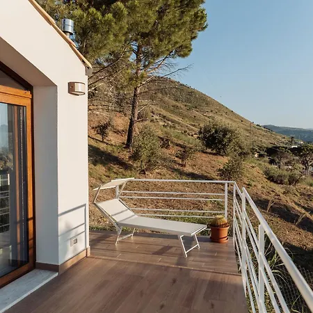 Michela - Dimora Di Charme A Con Panorama Sul Mare By Biz تْشيفالو