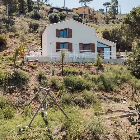 Michela - Dimora Di Charme A Con Panorama Sul Mare By Biz