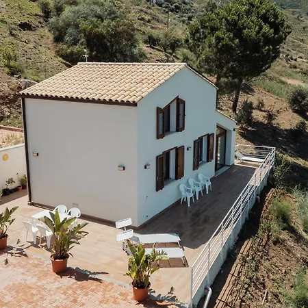 Michela - Dimora Di Charme A Con Panorama Sul Mare By Biz * Cefalù