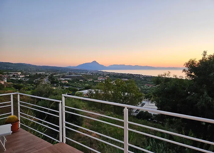 Michela - Dimora Di Charme A Con Panorama Sul Mare By Biz Cefalù