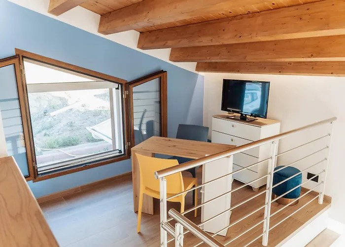 Michela - Dimora Di Charme A Con Panorama Sul Mare By Biz *