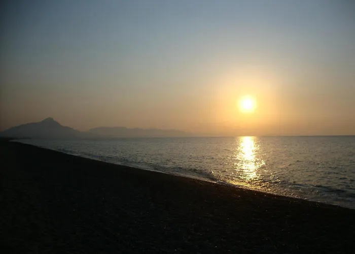 Michela - Dimora Di Charme A Con Panorama Sul Mare By Biz Ferienhaus